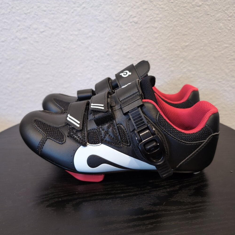 Peloton  Cycling Shoes Size 38 With Straps and Cleats Black Red